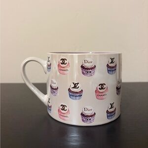 Fig & Fern Designer Logo Mug with Cupcake Print